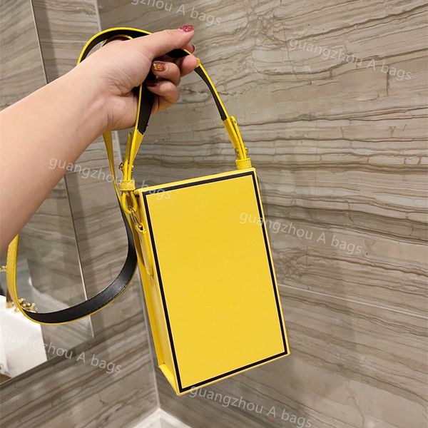 

luxurys handbags chain shoulder bag designers crossbody style women and purse square box designer key pouch fashion