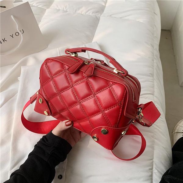 

cross body diamond lattice bag for woman women handbags
