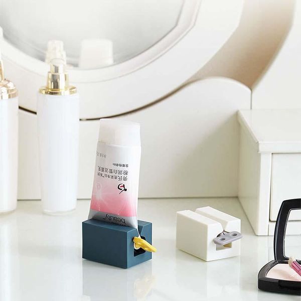 

toothbrush holders 1pcs toothpaste clip pp multipurpose manual squeezer bathroom supplies home organizer nordic style