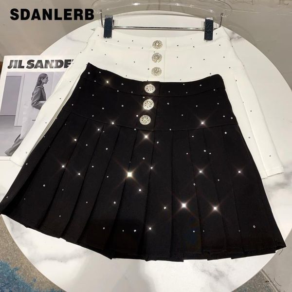 

summer women short skirt starry rhinestone buckle anti-exposure pleated mini pettiskirt casual mujer faldas skirts, Black