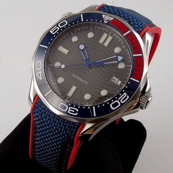 

wristwatches arrival mechanical men watch sapphire glass date 21 jewel miyota 8215 rubber band rotating ceramic bezel, Slivery;brown