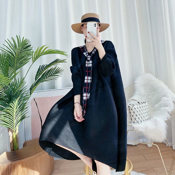 

dress miyake fashion fold hooded collar the long sleeve straight, Black;gray