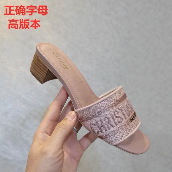 

d family's new letter embroidery fashion slippers women's summer wear comfortable one line sandals with versatile sheepskin thick, Black