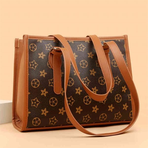 

factory store shop large capacity bag women's 2022 autumn trend printed single shoulder fashion versatile small square