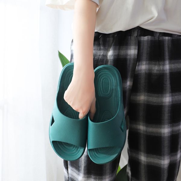 

luxury slippers jieyang slippers female autumn and winter students simple stripe bathroom couple fashion el men's sandals, Black