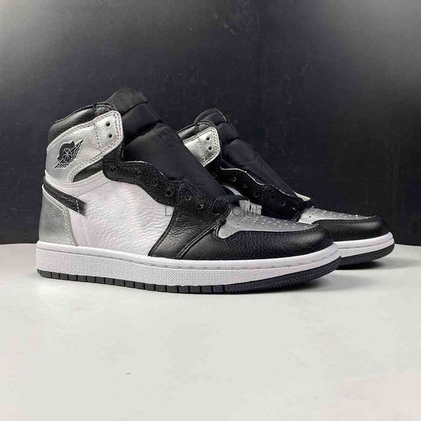 

(boxed) men's shoes 1 basketball shoes and women's silver gray black outdoor casual sports