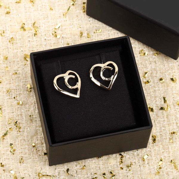 

2022 drop small heart shape stud earrind dangle charm hollow design for women wedding jewelry gift have box stamp ps3404a, Golden