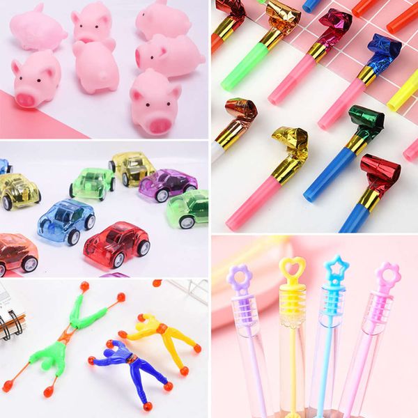 

2021 fashion spoof toy day strange whole person 1 yuan shop creative school student mall activities gifts