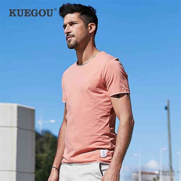 Kuegou Pamuk erkek Kısa Kollu T-shirt Moda Uzatma Tişört Saf Renk Erkekler T Gömlek Yaz Sahte İki Parçalı Üst PT-1204 210706