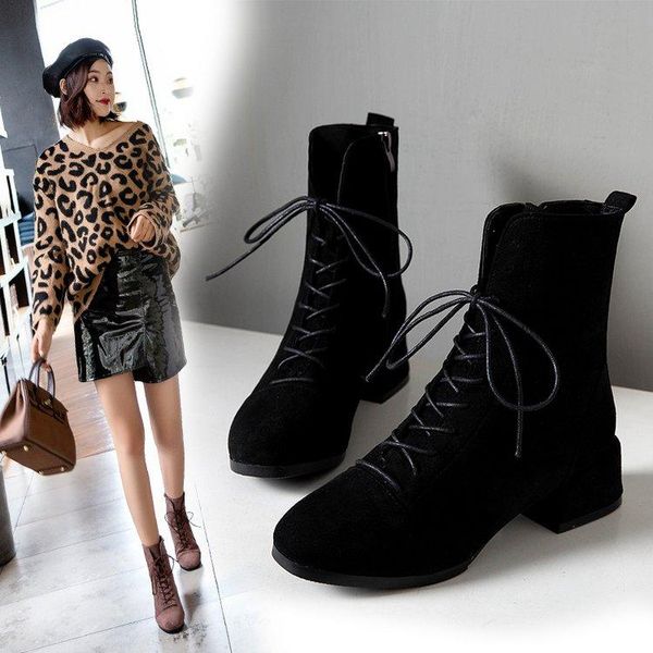 

boots 2021 autumn and winter large size short 43 women's heels lace up tube fashion retro british style, Black