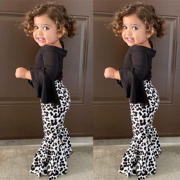 Set di abbigliamento Autunno Inverno Bambino Bambino Bambini Neonate Vestiti T-shirt nera Top + Stampa leopardata Pantaloni a zampa d'elefante Set abiti svasati