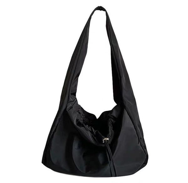 

bags designers handbag luxuryshandbags ladies chain soulder patent leather diamond luxurys evening cross bodybag ,ixksajdklajskldaslkh