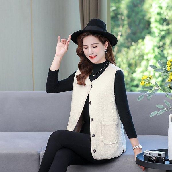 

women's vests lamb hair vest women 2021 autumn retro loose sleeveless jacket waistcoat outerwear 5xl, Black;white
