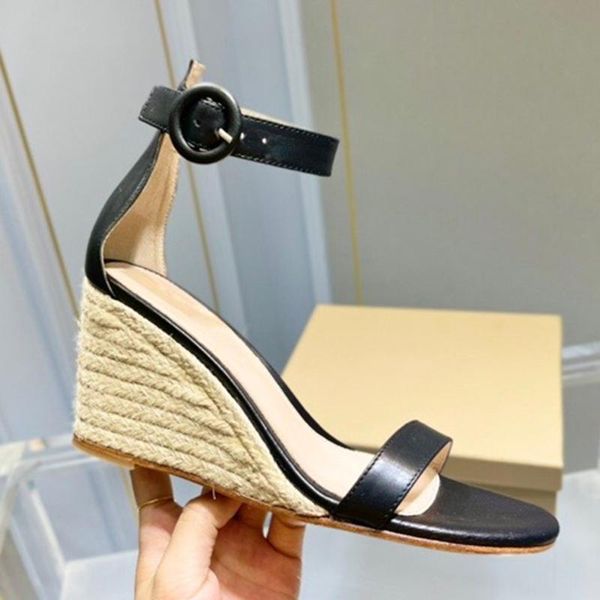 

sandals 2021 women fashion brand designer vintage summer shoes with, Black