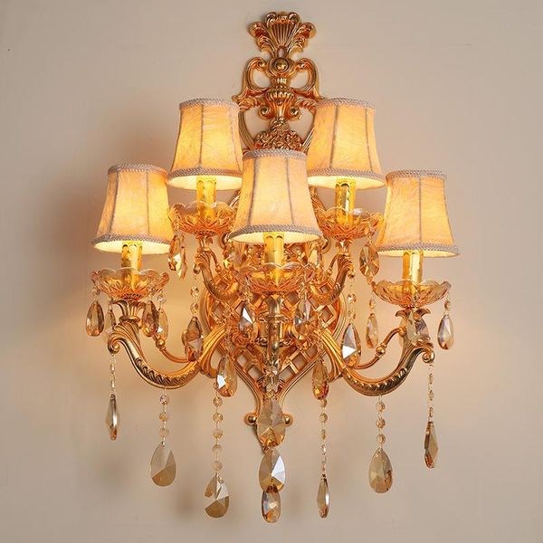 

european retro luxury gold crystal cloth led wall lamp is suitable for the decoration of living room, aisle and coffee shop e14