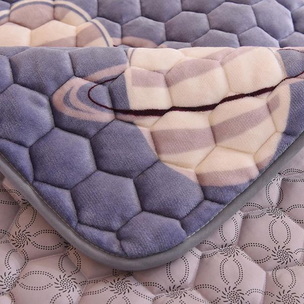 

blankets coral milk in winter plus velvet thick blanket flannel 2m.