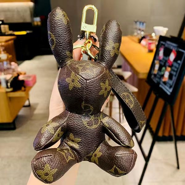 

2021 fashion cartoon animal small dog key chain accessories keys ring pu leather letter pattern car keychain jewelry gifts, Silver