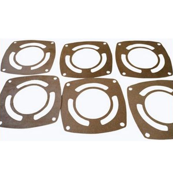 

The cover plate of automobile engine is padded with sealing rubber gasket to prevent oil leakage