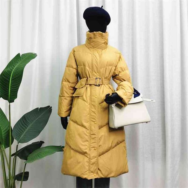 

winter stand collar long puffer jacket women belt pocket coat 90% white duck down thick parkers loose warm snow outwear 210430, Black