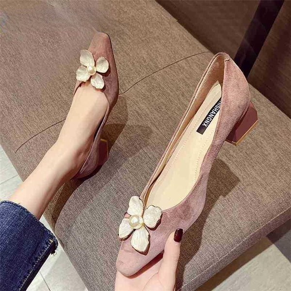 

2021 new products elegant and sweet flower women's shoes pearl high heels suede square heel fashion party dress ladies, Black