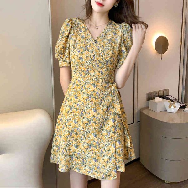 

dress 2021 spring and summer floral skirt retro-french style female thin line little man, Black;gray