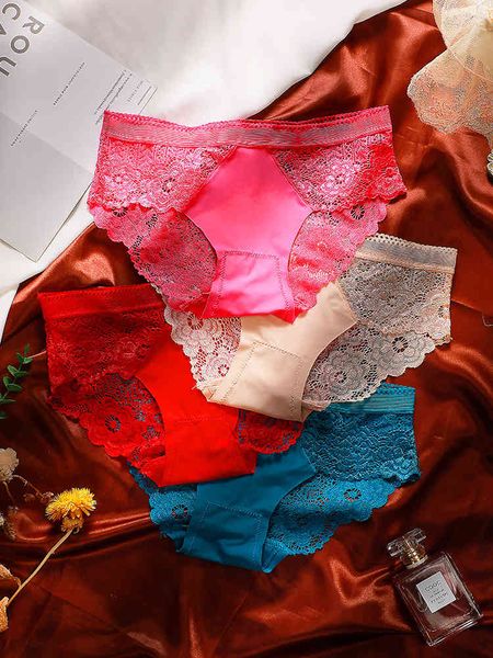 

underwear panties traceless lace stitching women's breathable hollow elastic briefs 189, Black;white