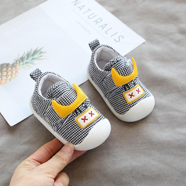 

first walkers 2021 autumn infant toddler shoes girls boys casual non-slip comfortable soft bottom cartoon kids baby