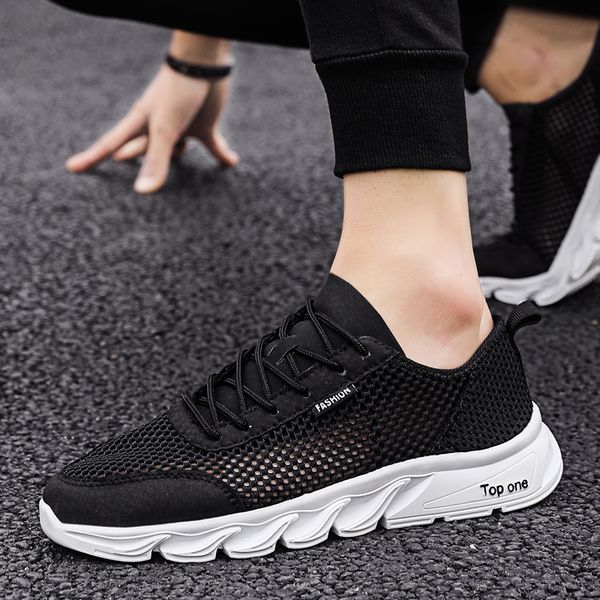 

2021 fashion men women running shoes black white c31 light blue green grey comfortable breathable trainers sports sneakers outdoor size 39-4