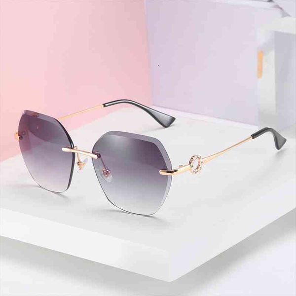 

rhinestones design rimless sunglasses women fashion frameless sunglasses polygon red glasses shades uv400 g5325, White;black
