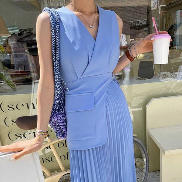 

casual dresses [ewq] korea chic trendy women v-neck stitching fake two-piece buckle loose fashion pleated sling dress summer 2021 6e1301, Black;gray