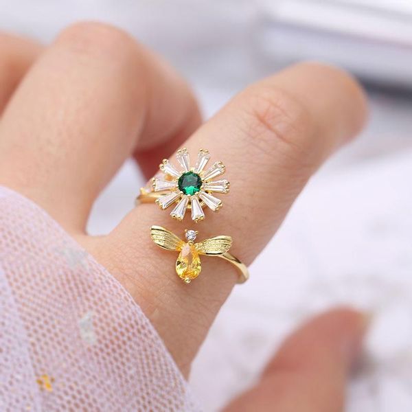 

cluster rings zhouyang anxiety for women adjustable kpop daisy & bee zircon light gold color cute ring gift wholesale jewelry kbr436, Golden;silver