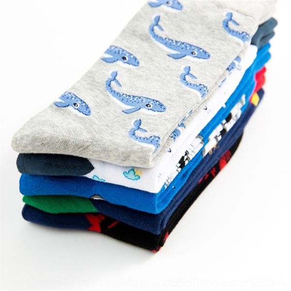 

08R colorful fashionable baboon fish medium colorful and cotton men's socks high tube men's casual cotton socks, Black