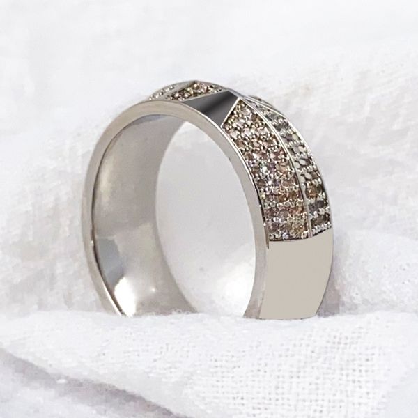 

fashion design wedding promise rings men stainless steel prong setting zircon iced out silver ring for women eternity engagement love charm, Slivery;golden
