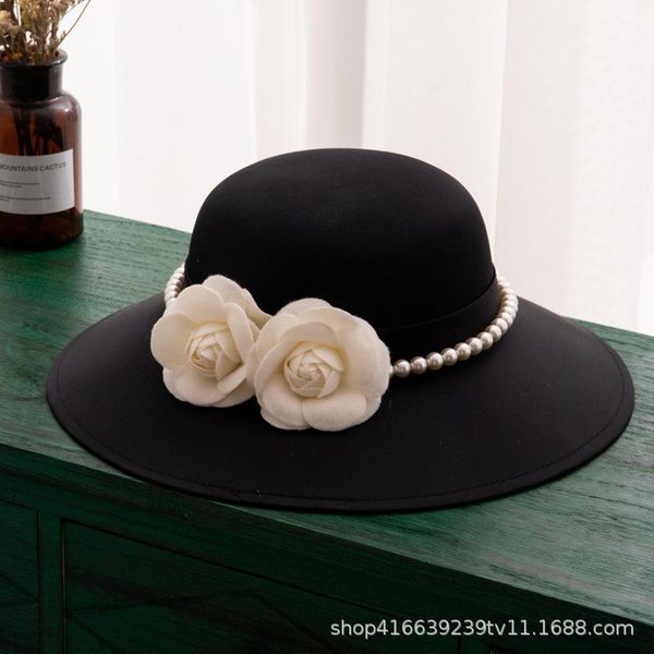 

stingy brim hats spring and autumn women's hat, gloves, cotton, elegant black camellia, pearl edging, hepburn style, retro cornice hat, Blue;gray