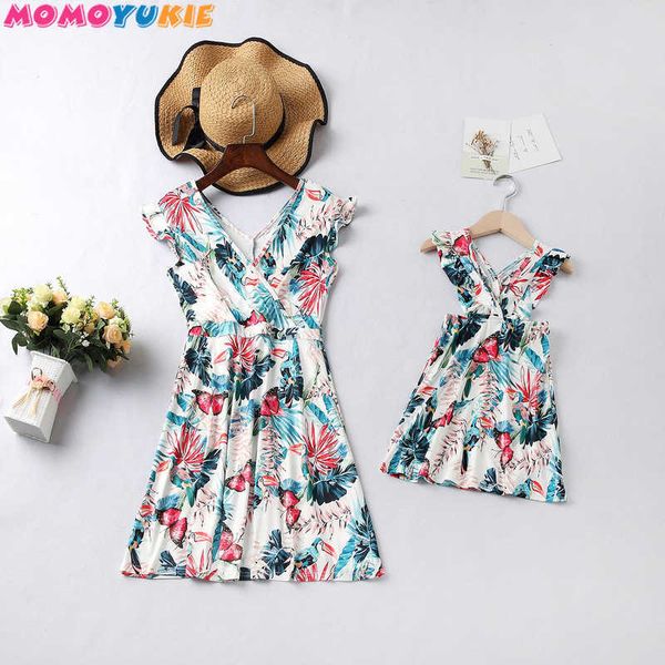 

mother daughter dresses summer family matching outfits behemian style mommy and me clothes family dress mom's beach dress 210713, Blue
