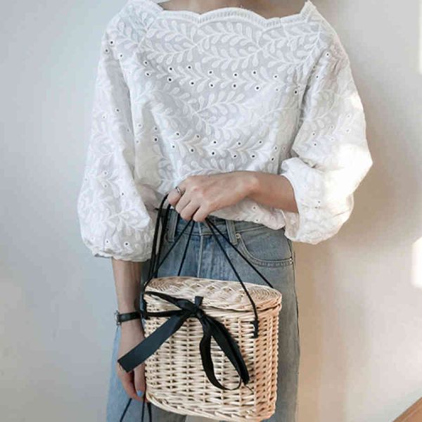 

shirts arrival spring summer cormorant female fashion loose 3/4 embroidered sweet lace shirt pretty slash neck white blouse s550
