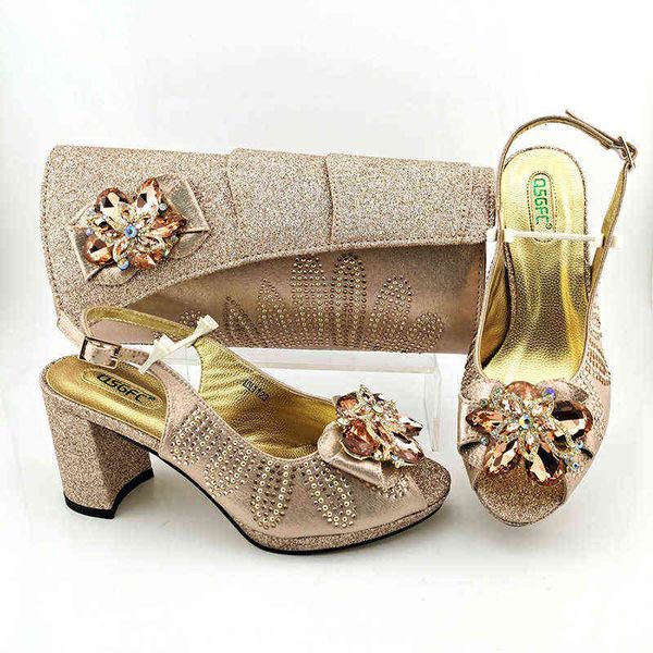 

summer high heel buckle thick fish mouth shoes dinner bag wedding bag back empty low fashion sandals with hand, Black