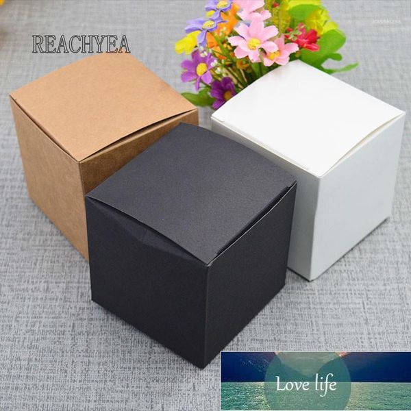

50pcs kraft paper packaging box black/white/kraft paper square candy box wedding party favor gift black paeprcardboard1