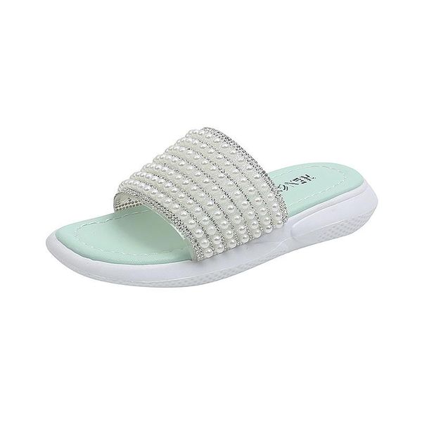 

girls one-word slippers 2021 summer pearl outer wear princess little flat non-slip shoes cute causal slipper, Black;grey