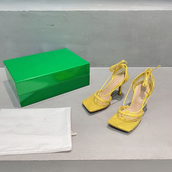 

2021 fashion designer mesh strap with high heel square sandals is a must for girls in summer including boxes and bags size35-40, Black