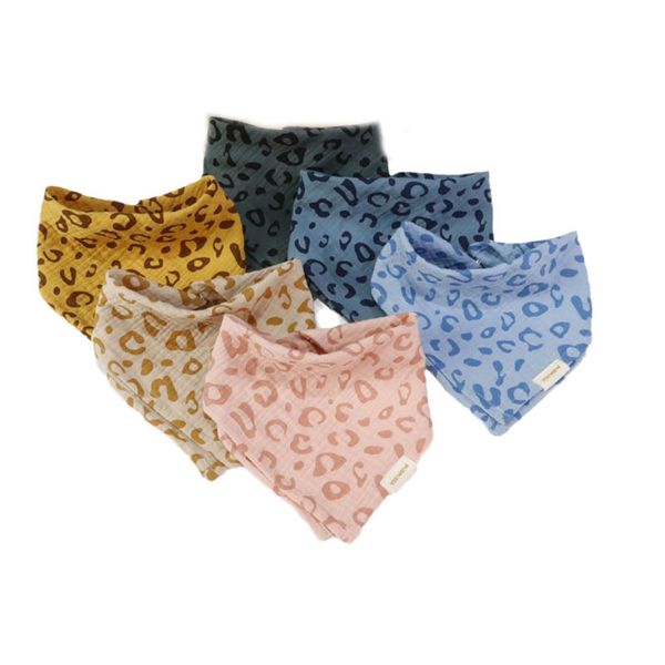 

baby bibs burp cloths newborn boys girls accessories leopard printed cotton triangle towels infant feeding b8395