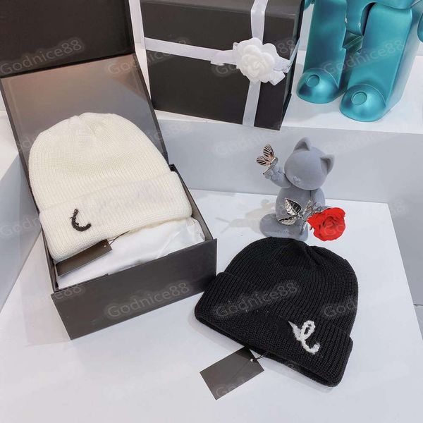 

winter wool knitted hat for men women designer fashion hip hop letter solid skull beanie caps casual warm thick cap black white hats, Blue;gray