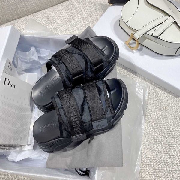

slipper magic button slippers wear mesh red versatile summer 2021 new thick bottom muffin shoes women's sandals muffin bottomzly, Black