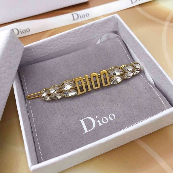 

designer jewelry new brass net red female letter diamond clip versatile ladies' hairpin headdress, Golden;silver