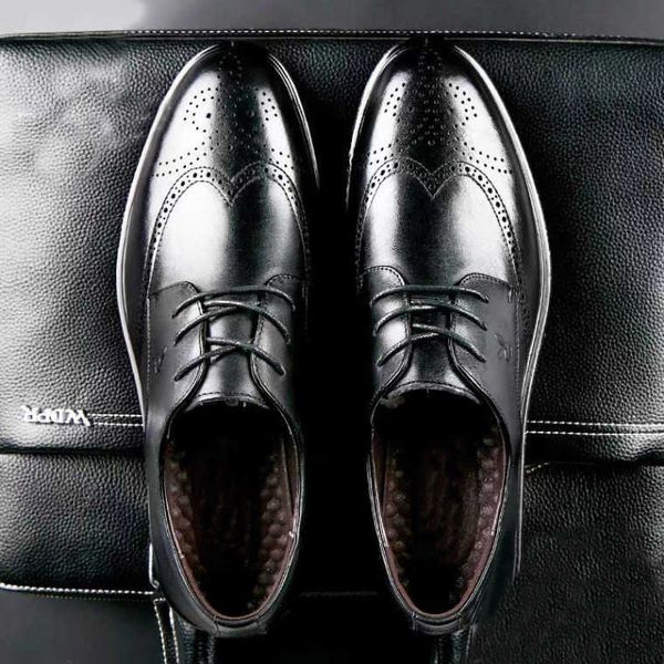 

men's shoes 2021 spring business ess leather british style carved block youth inner height, Black