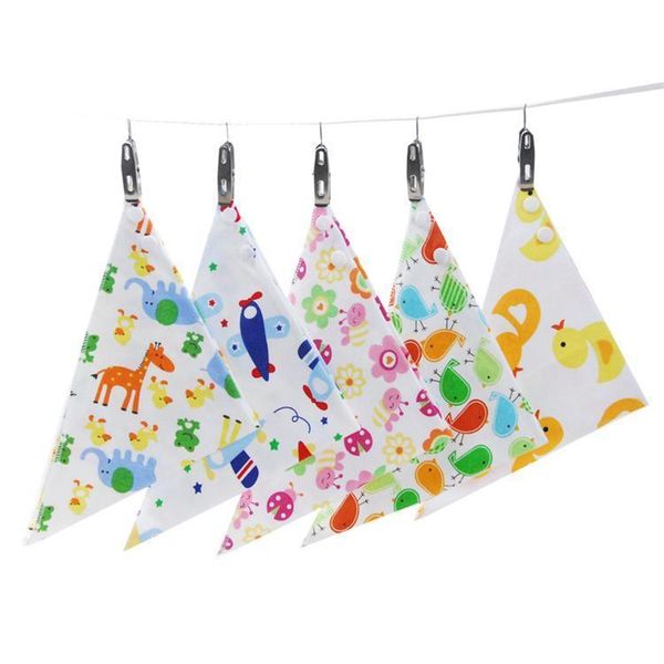 Bavaglini per neonati Asciugamano Triangolo Burp Saliva Burp Panni cartone animato Infantile Bandana Sciarpa Doppi strati Bavaglini per allattamento per bambini 46 design