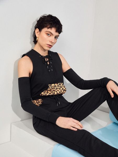 

x imperfect cold shoulder lace up front leopard panel jumpsuit x8bz#, White