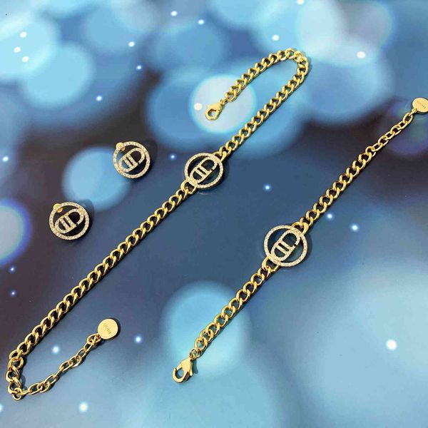 

fine accessories new letter necklace in s6zal, Golden;silver