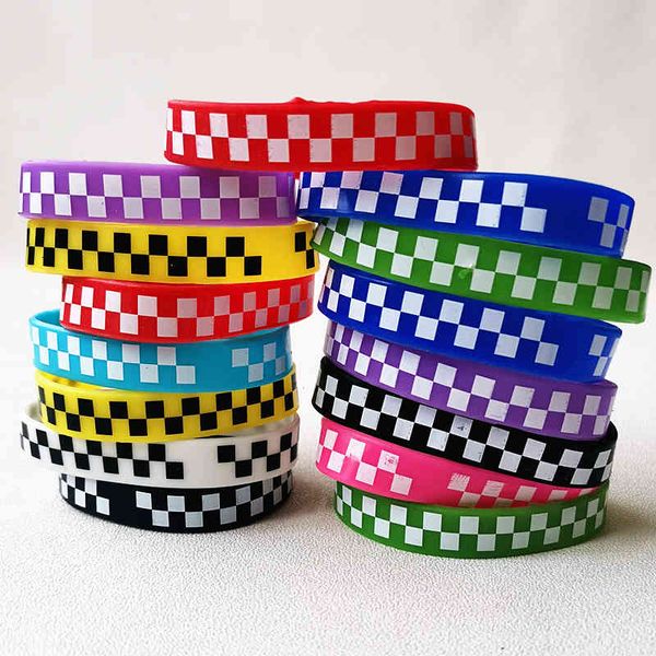 50 pz lotto sfuso cinturino in silicone fascia colori della miscela sport fitness braccialetti di gomma braccialetti hiphop punk fascino braccio mani regali