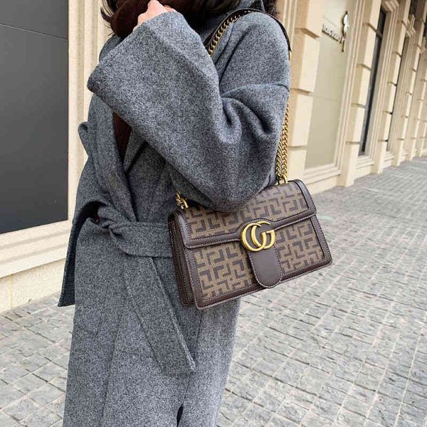 

2022 factory wholesale chain female korean women's one shoulder messenger bag 8b0a